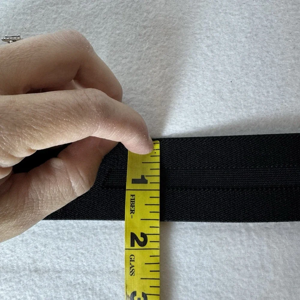 Nike Adjustable Baseball Belt Black One Size Stretch Buckle Athletic Softball